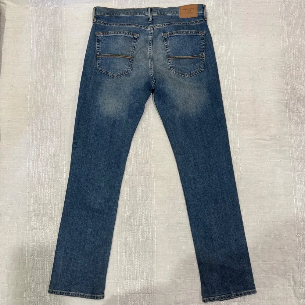 Abercrombie & Fitch Slim Straight Jeans Mens 33x32 Medium Wash A&F Stretch Blue‎